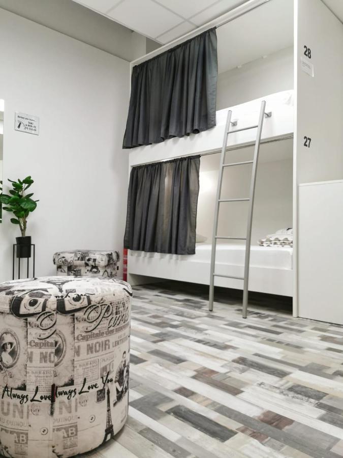 Hostel Book'N'Hook Stobreč Zewnętrze zdjęcie