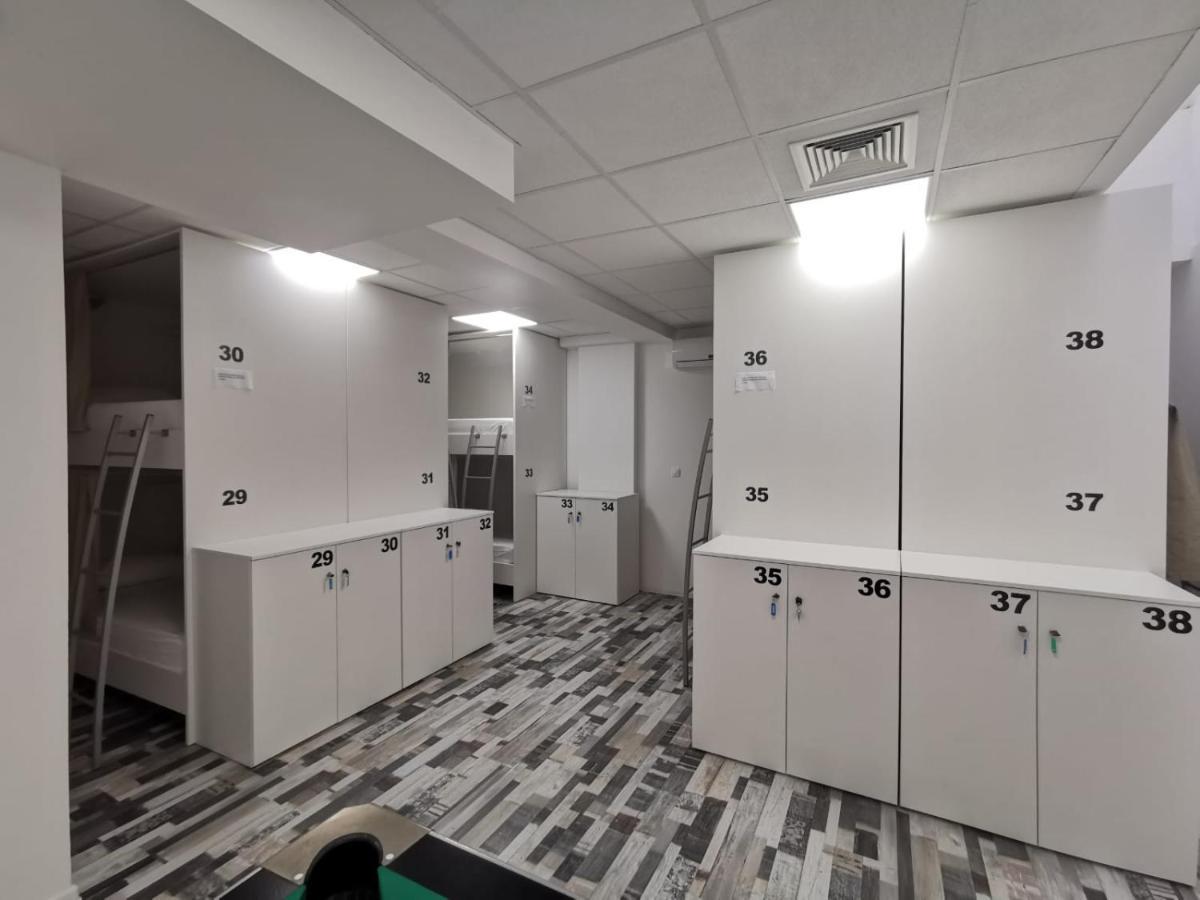 Hostel Book'N'Hook Stobreč Zewnętrze zdjęcie